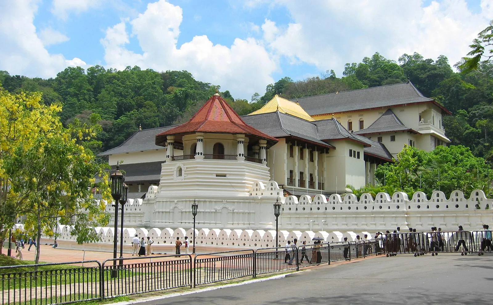 Temple of Tooth Relic